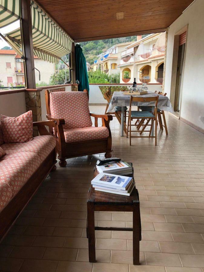 דירות צ'טרארו La Terrazza Di Carmen E Fausto מראה חיצוני תמונה