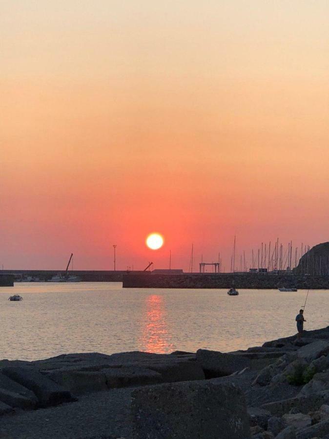 דירות צ'טרארו La Terrazza Di Carmen E Fausto מראה חיצוני תמונה